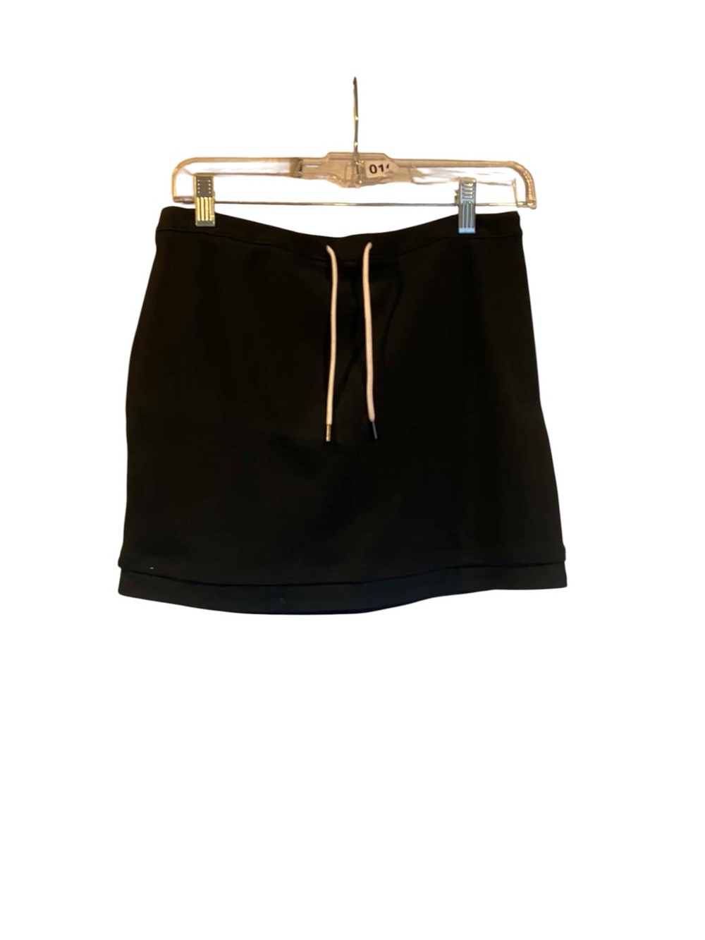 NWOT Vuori Skirt BLACK Size Small